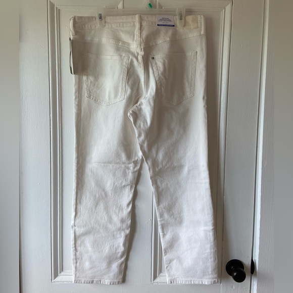 NWT - H&M White denim jeans - Picture 2 of 6